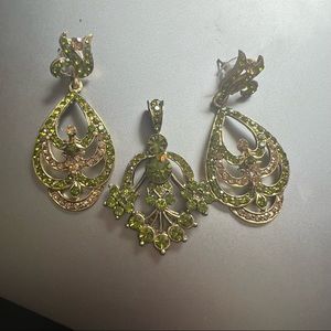 Vintage Retro Abstract Green Rhinestones Earrings and Pendant